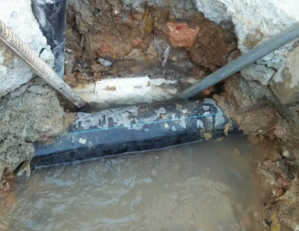 港闸测漏水之水管漏水